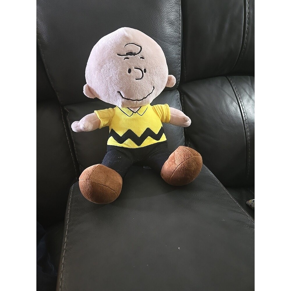 Animal Adventure Peanuts Collectible Charlie Brown Cuddly Stuffed Plush  10"